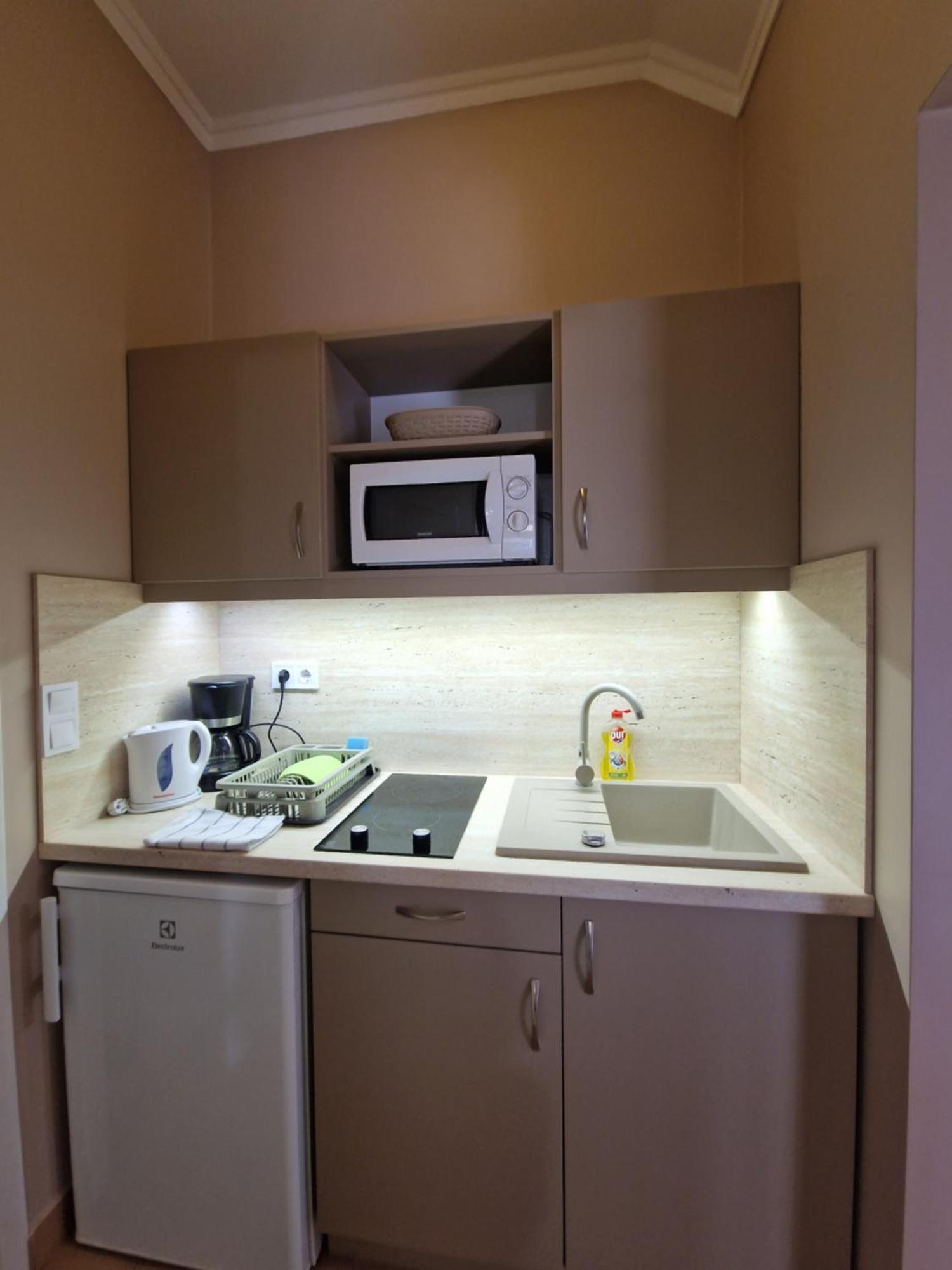 Villa Leticia Сиофок Екстериор снимка